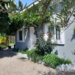  Hébergement de vacances L'oustalet France