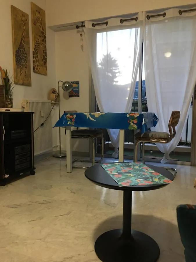 Studio Standing Nice Apartment
